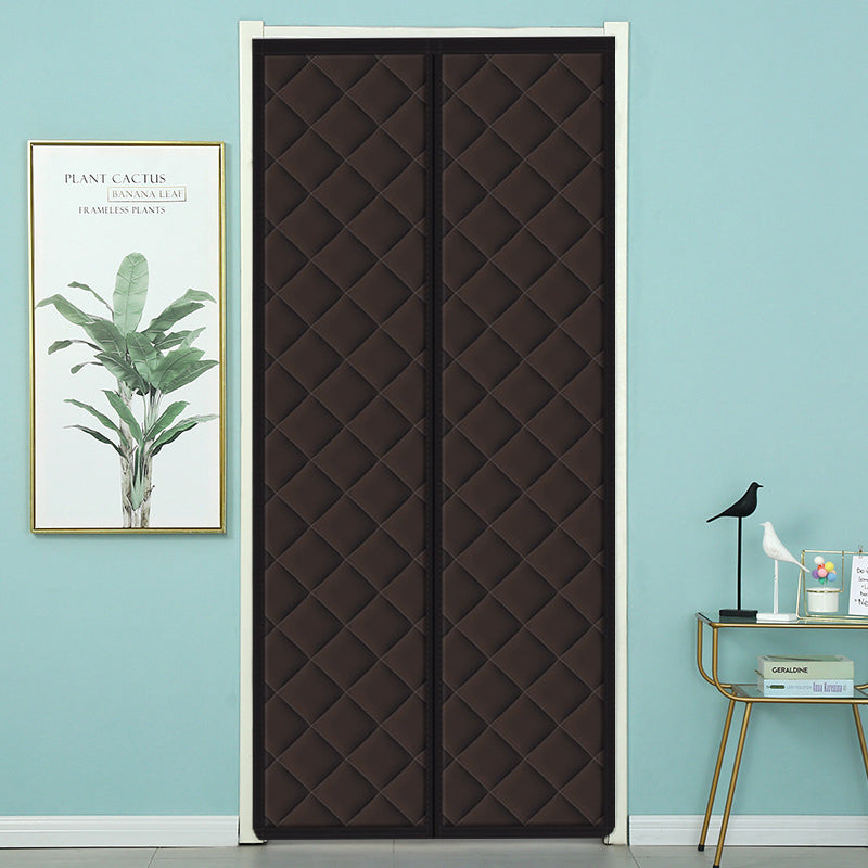 Magnetic Thermal Winter Door Curtain – Superior Insulation and Draft Blocking