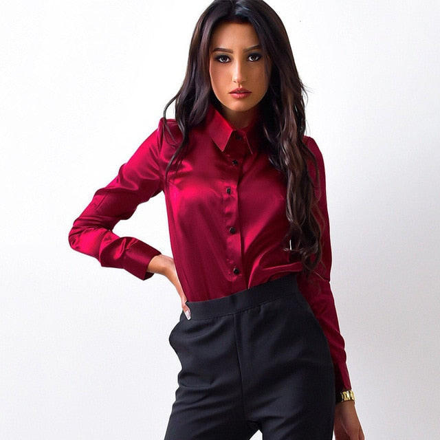 Plain Shirt with Elegant Collar