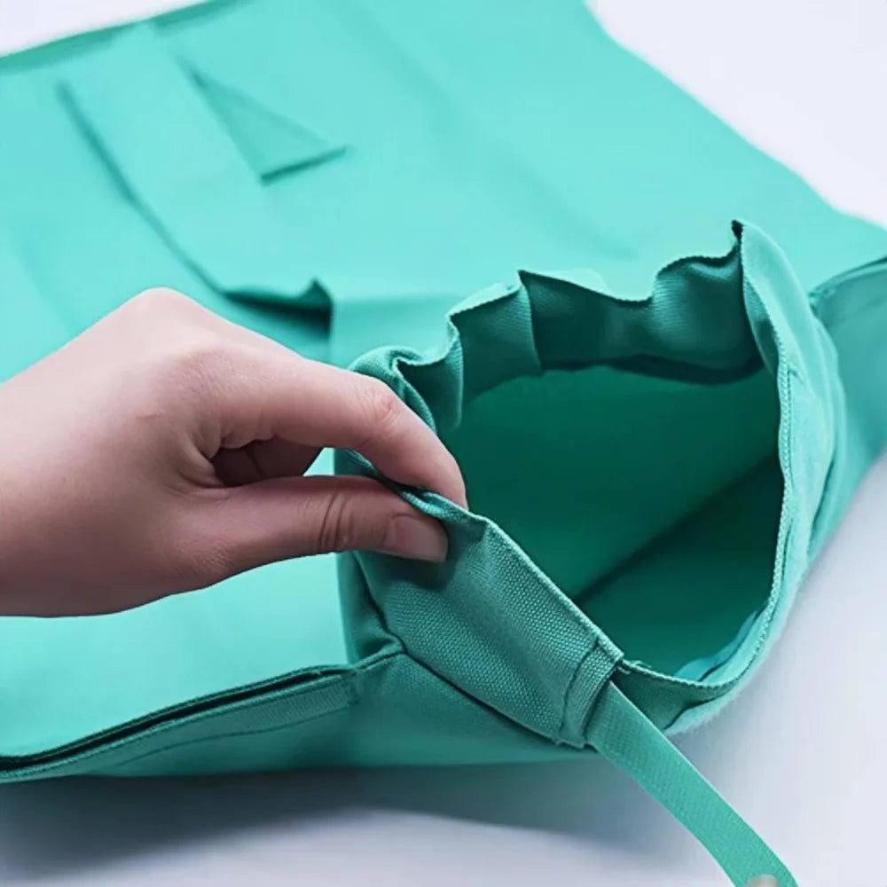 Scratch-Resistant Travel Cat Carrier Pouch